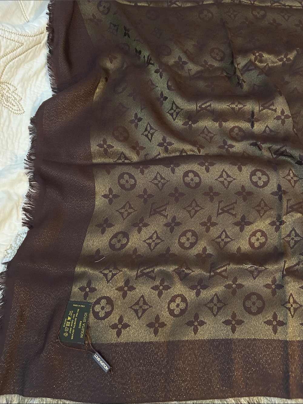 Louis Vuitton new without tags wool and Silk Brown Monogram Long Scarf - Picture 10 of 11